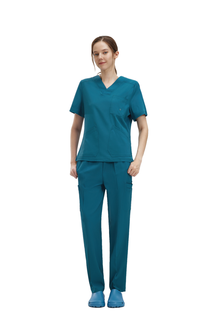 NoviFlex Multi-Pocket Scrub Set